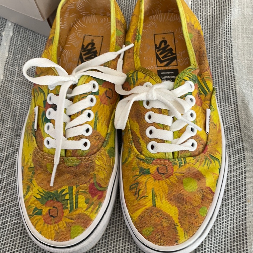 Vans Van Gogh women's 8